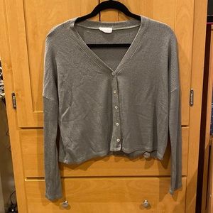 Green cropped long sleeve